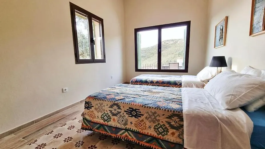 Alojamiento Rural En Aracena. Finca El Rehilete Holiday home