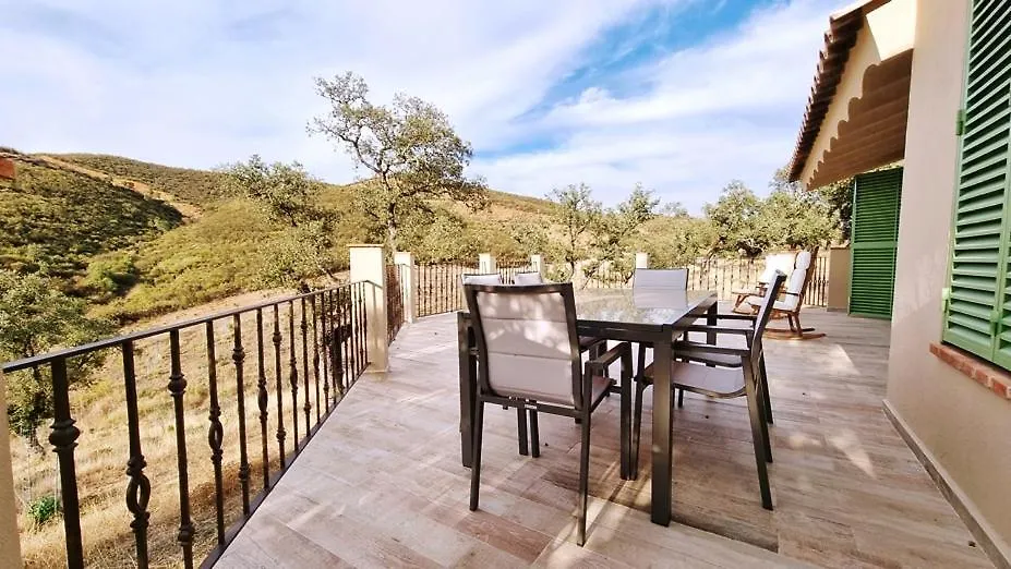 Alojamiento Rural En Aracena. Finca El Rehilete